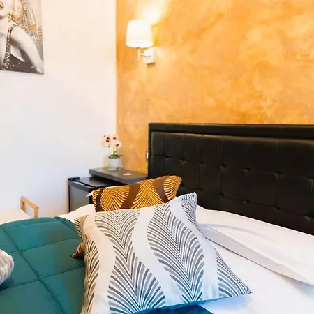 - Da Nonna Maria Guest house *